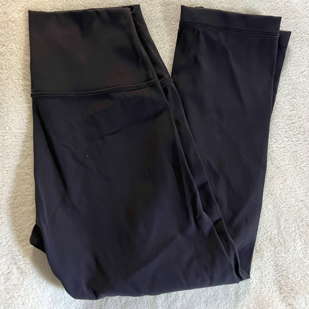 Lululemon Wunder Under High-Rise Crop 23" *Full-On Luxtreme- Obsidian- Size 6